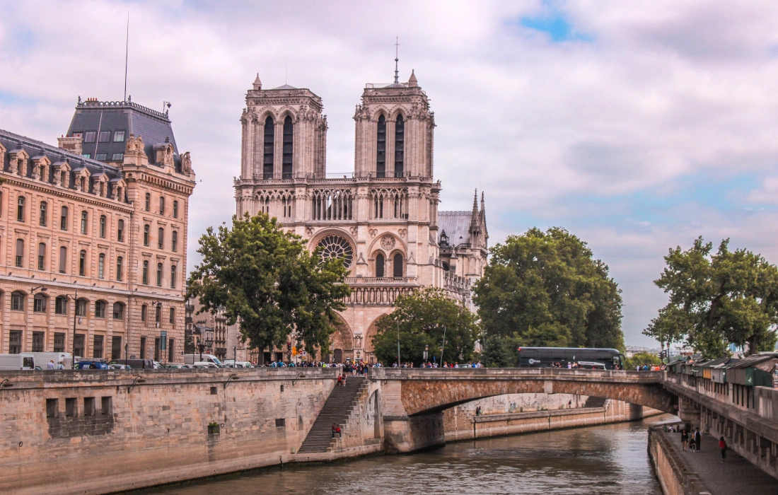 10 малко известни факта за катедралата "Нотр Дам" ("Notre-Dame de Paris")