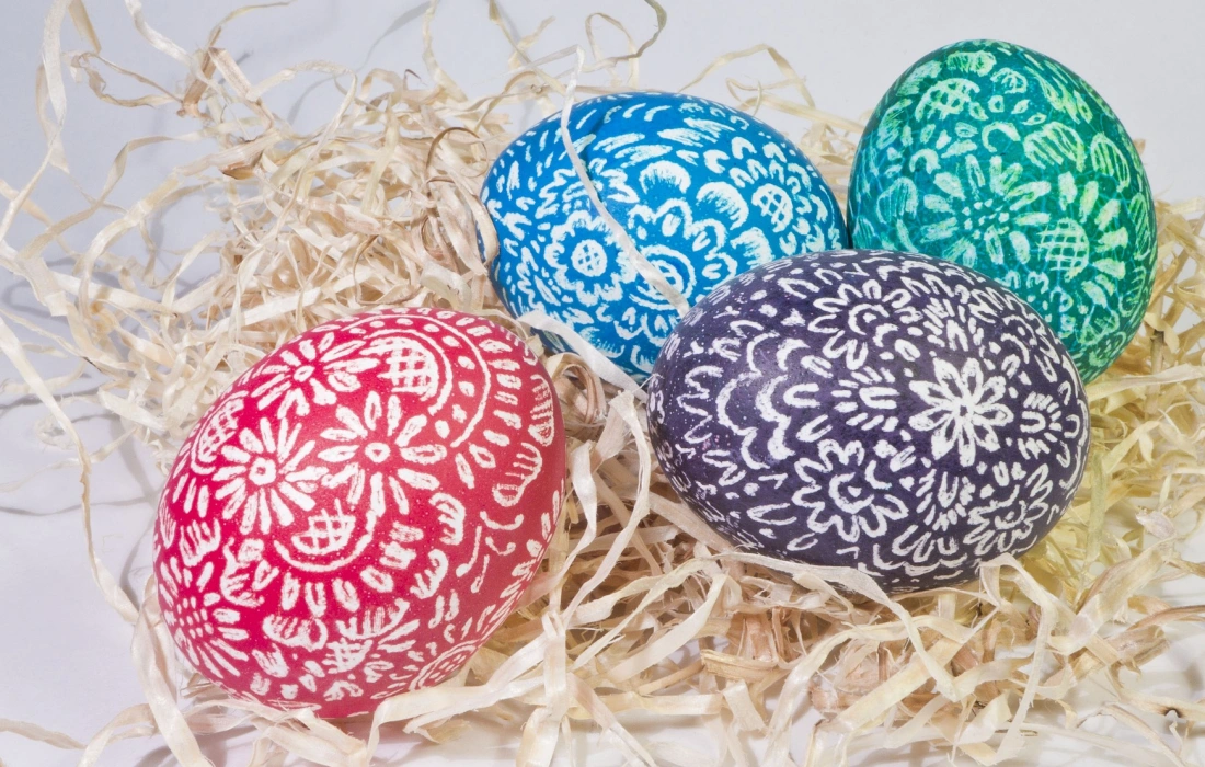 10 лесни начина да боядисаме великденските яйца