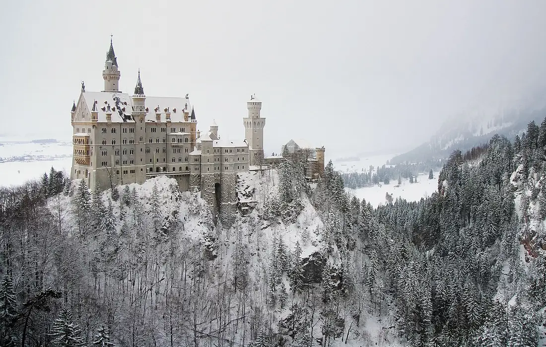 10 от най-красивите замъци през зимата