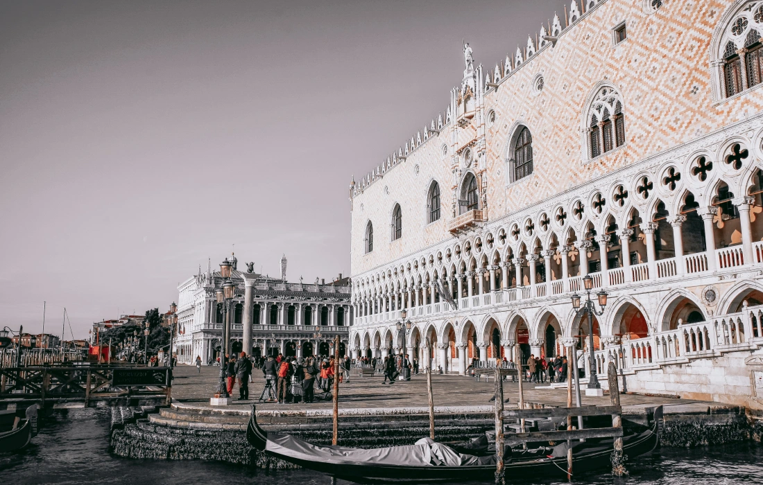 10 места, които задължително трябва да посетим във Венеция