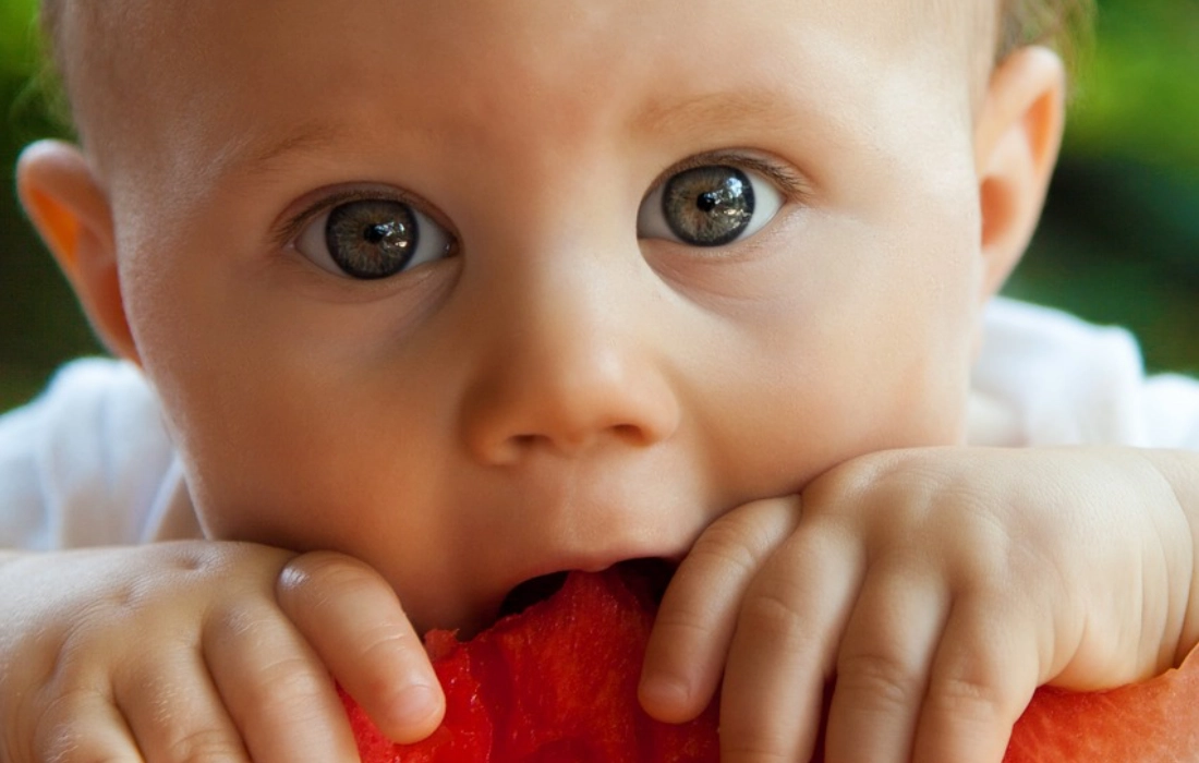 10 храни, които не трябва да давате на вашето бебе