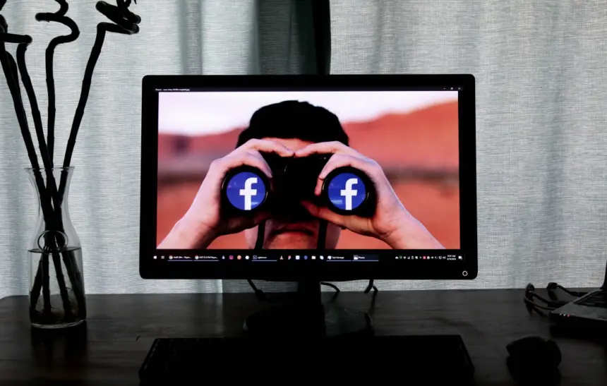 10 от нещата, които Facebook знае за всеки от нас