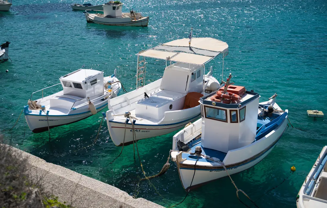10 причини да посетите остров Парос в Гърция