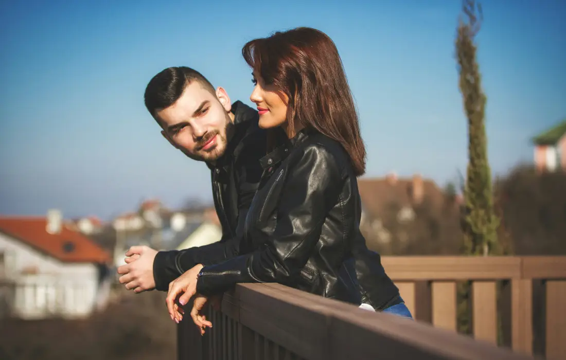 10 неща, които никога не бива да споделяте с партньора си