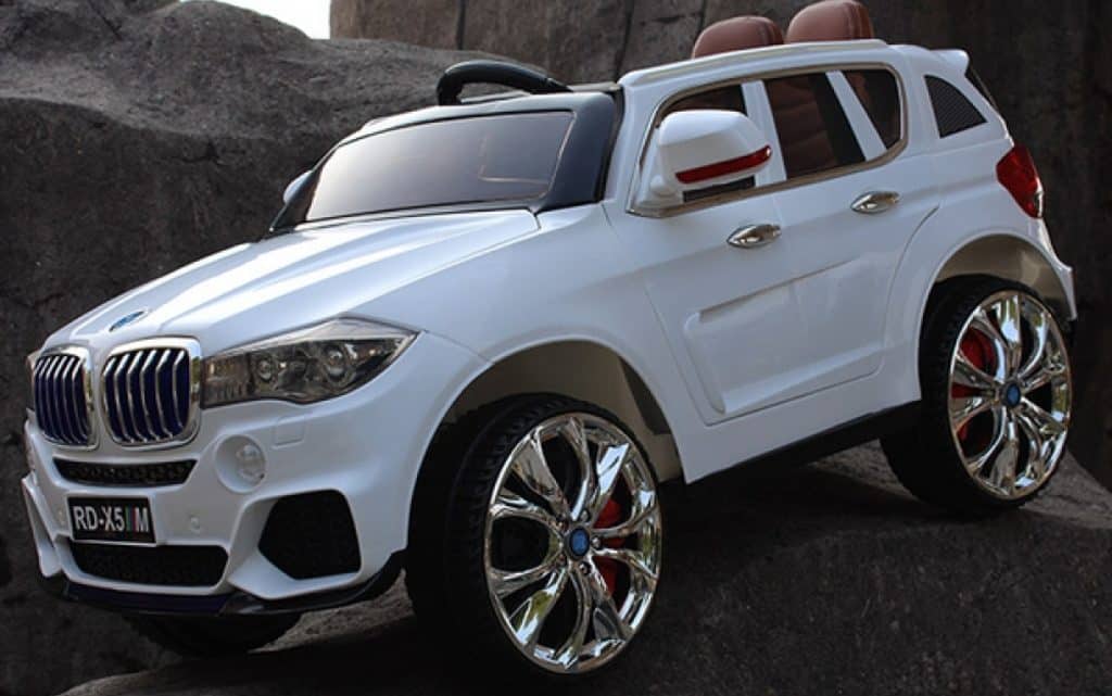  10-те най-хубави детски коли на акумулатори за 2021 година 