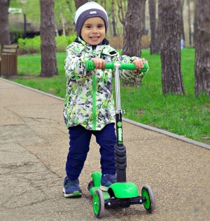  10 типичен книги и играчки, които всяко дете би трябвало да има 