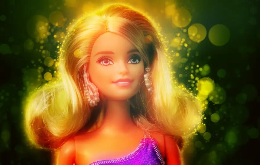 10 любопитни момента от живота на куклата Барби
