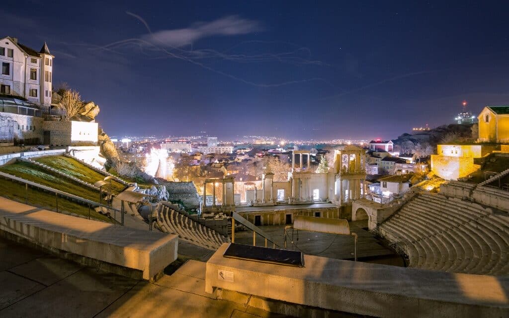  10 от най-добре непокътнатите амфитеатри отвън Рим 