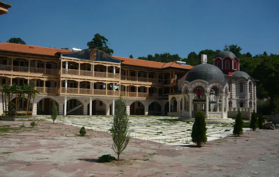 10 любопитни факта за историята на Църногорския манастир
