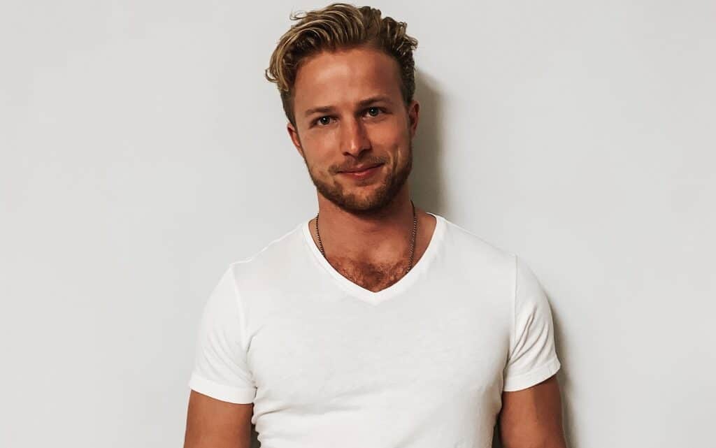  10 типа тениски, които всеки мъж би трябвало да има 