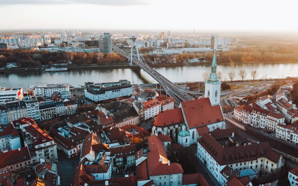 10-те най-красиви града по течението на река Дунав