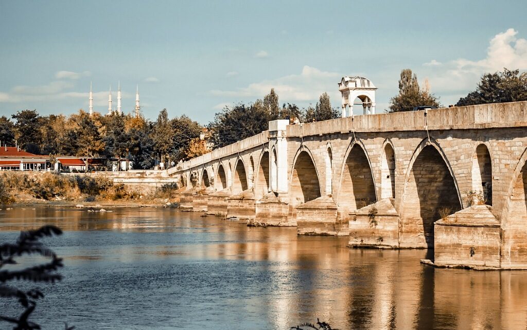 10 стари столици на държави