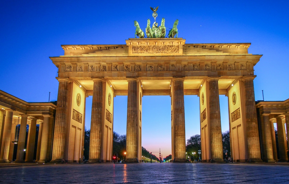 10 интересни факта за Бранденбургската врата