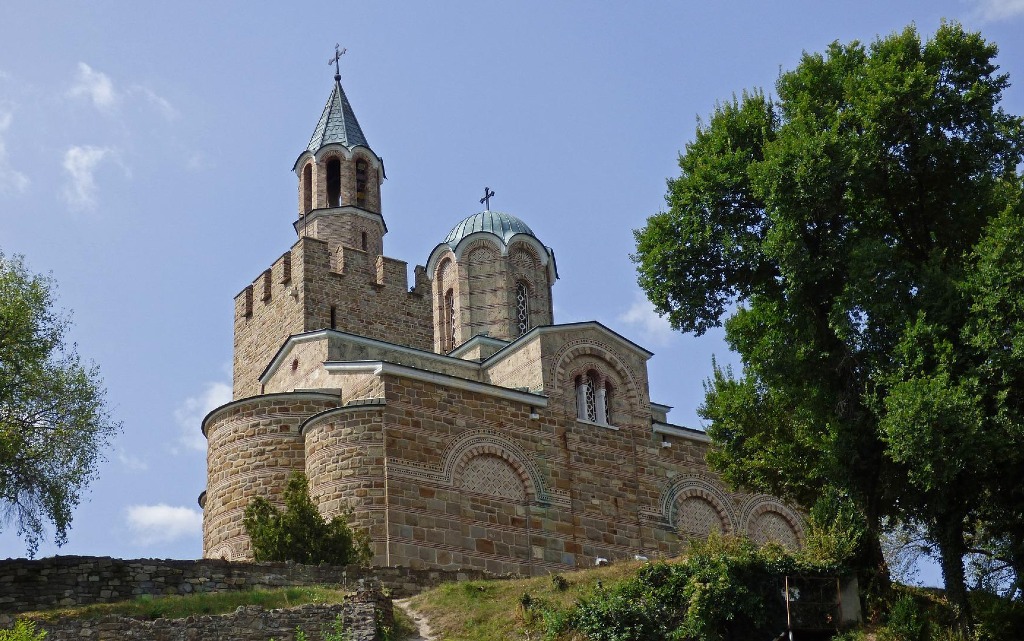 Царевец във Велико Търново е перлата на българските исторически крепости