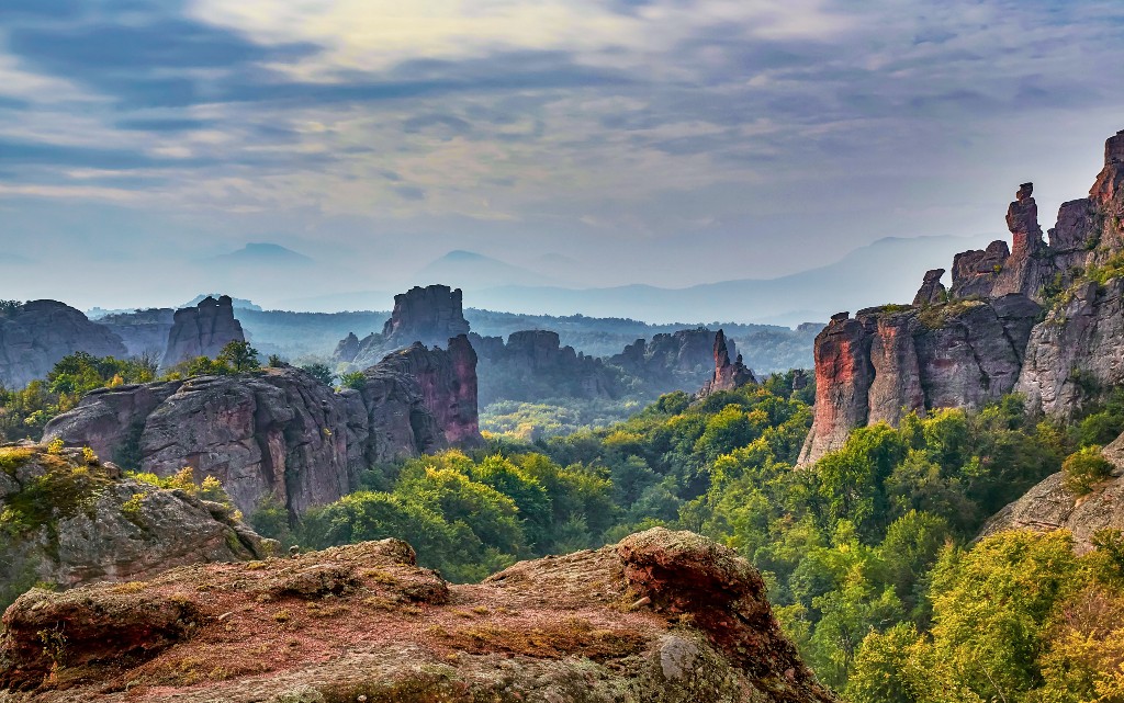 10 места с невероятни гледки в България