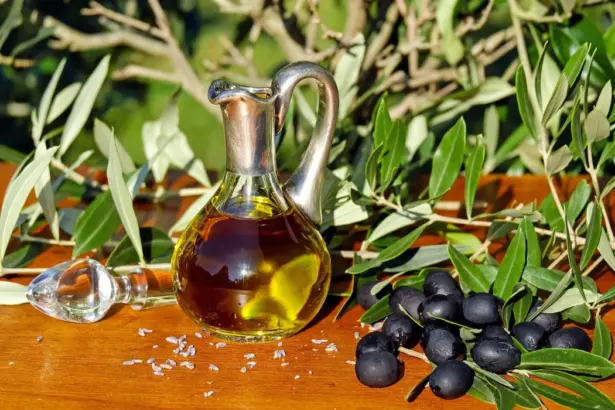 10 неща, за които можете да използвате зехтин... и те нямат нищо общо със салатите