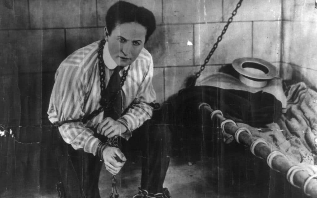  10 любопитни обстоятелството за Хари Худини 