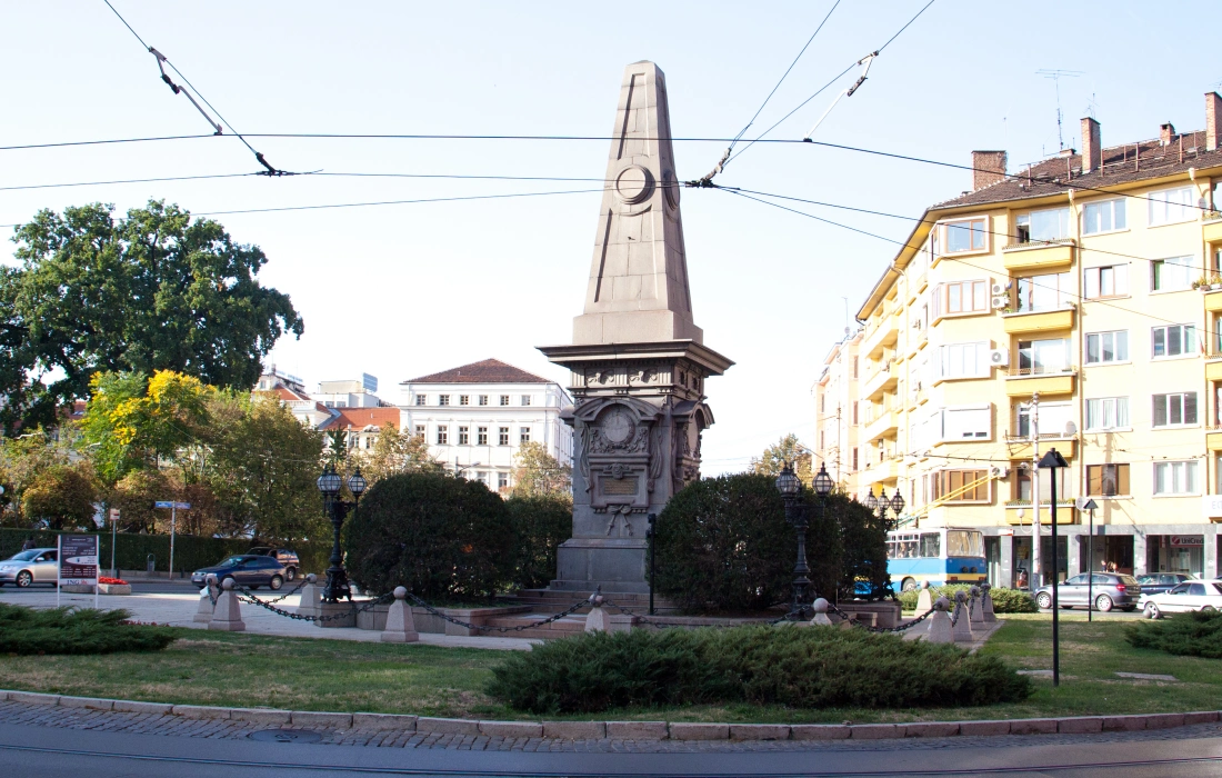 10 любопитни факта за паметника на Васил Левски в София