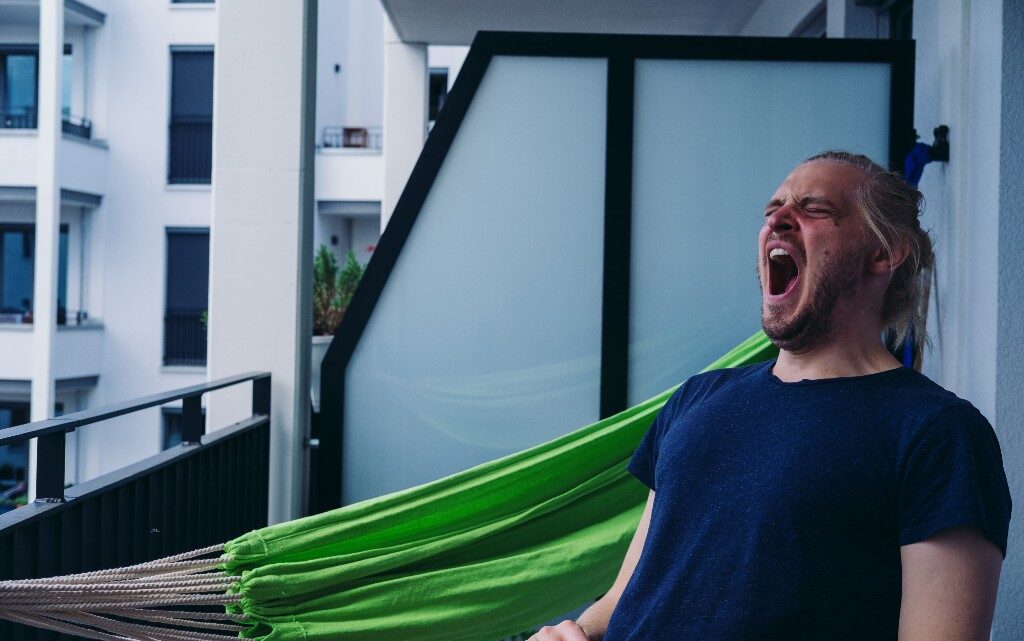  10 дразнещи навика, които влудяват близките 