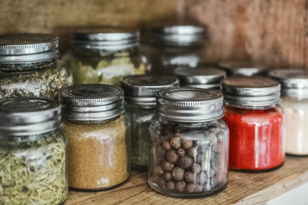 10 продукта, които може да съхранявате почти вечно