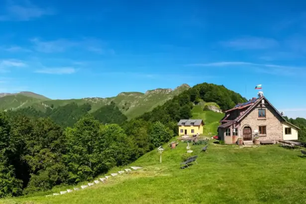 10 уютни старопланински хижи