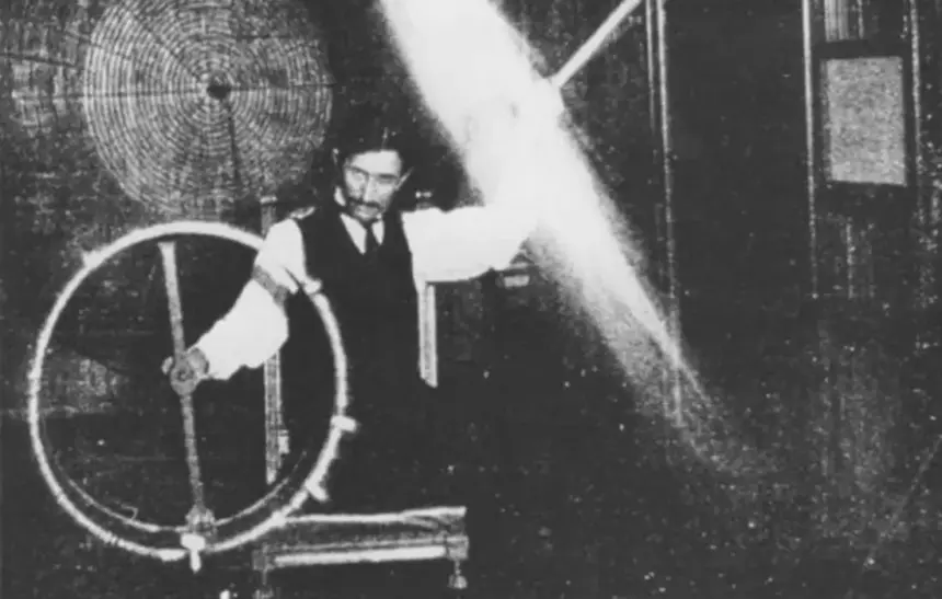 10 от сензационните открития на Никола Тесла