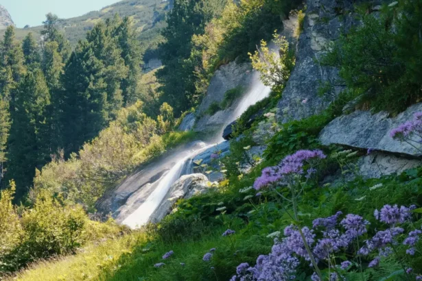 10 малко известни водопада в България