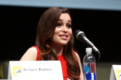 10 любопитни факта за Емилия Кларк