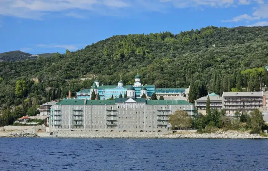 10 мъдри урока от монасите на Атон