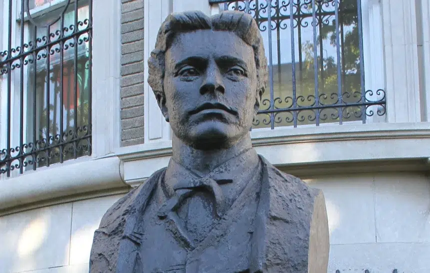 10 изречения = история: Почит към Левски (микроразказ)