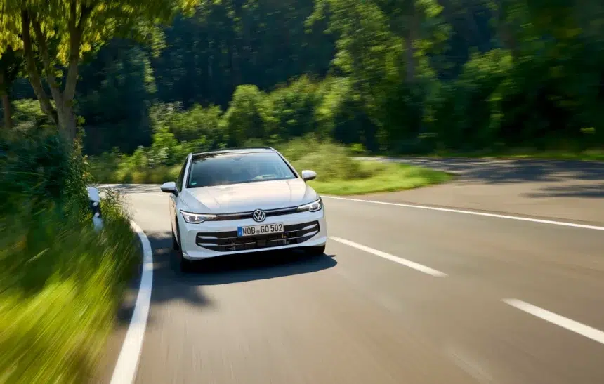 10 хибридни автомобила, които променят правилата през 2026 г.