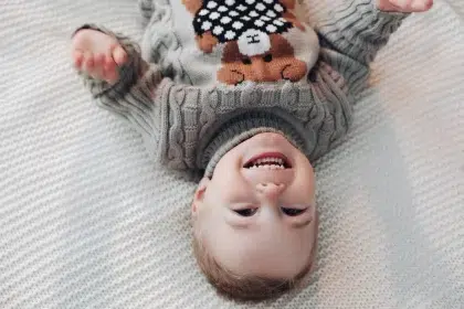 10 златни правила за правилно обличане на бебе през зимата