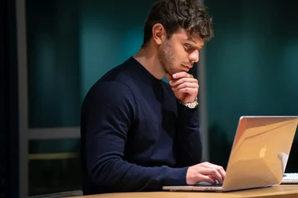 10 начина, по които технологиите тихо променят мисленето ни