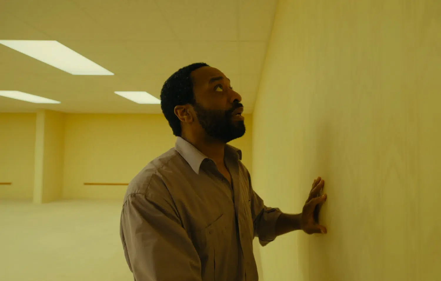10 причини филмът "Backrooms" да е хорърът на лятото
