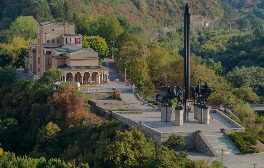 10 от знаковите исторически паметници в България