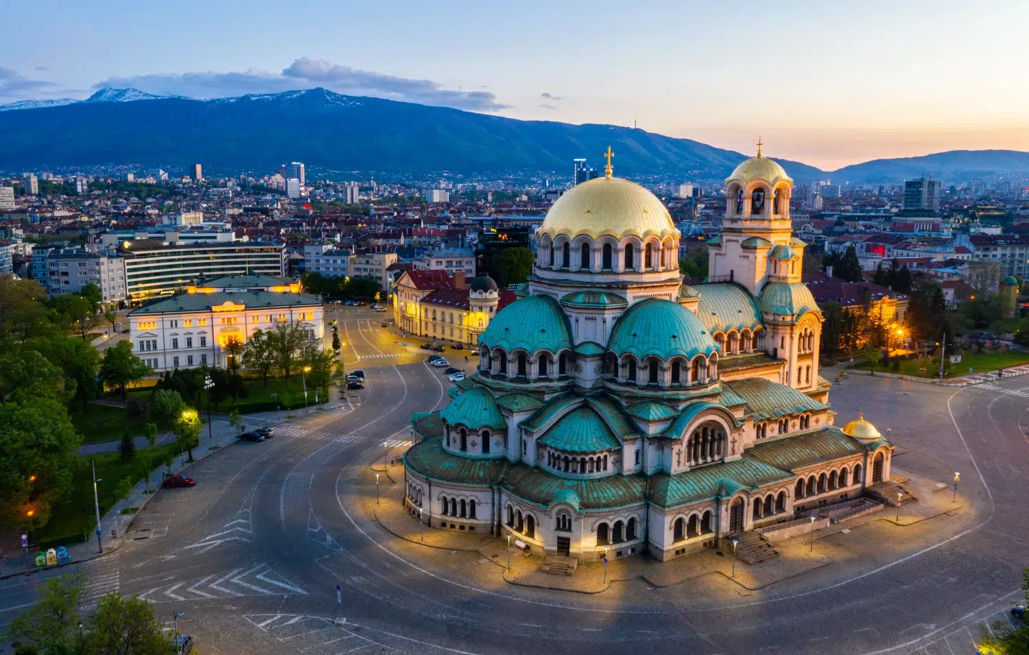 10 неосъществени проекта, които можеха да променят София