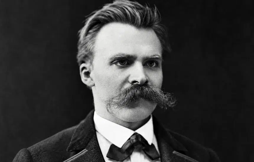 10 мисли на Ницше за живота, силата и човека